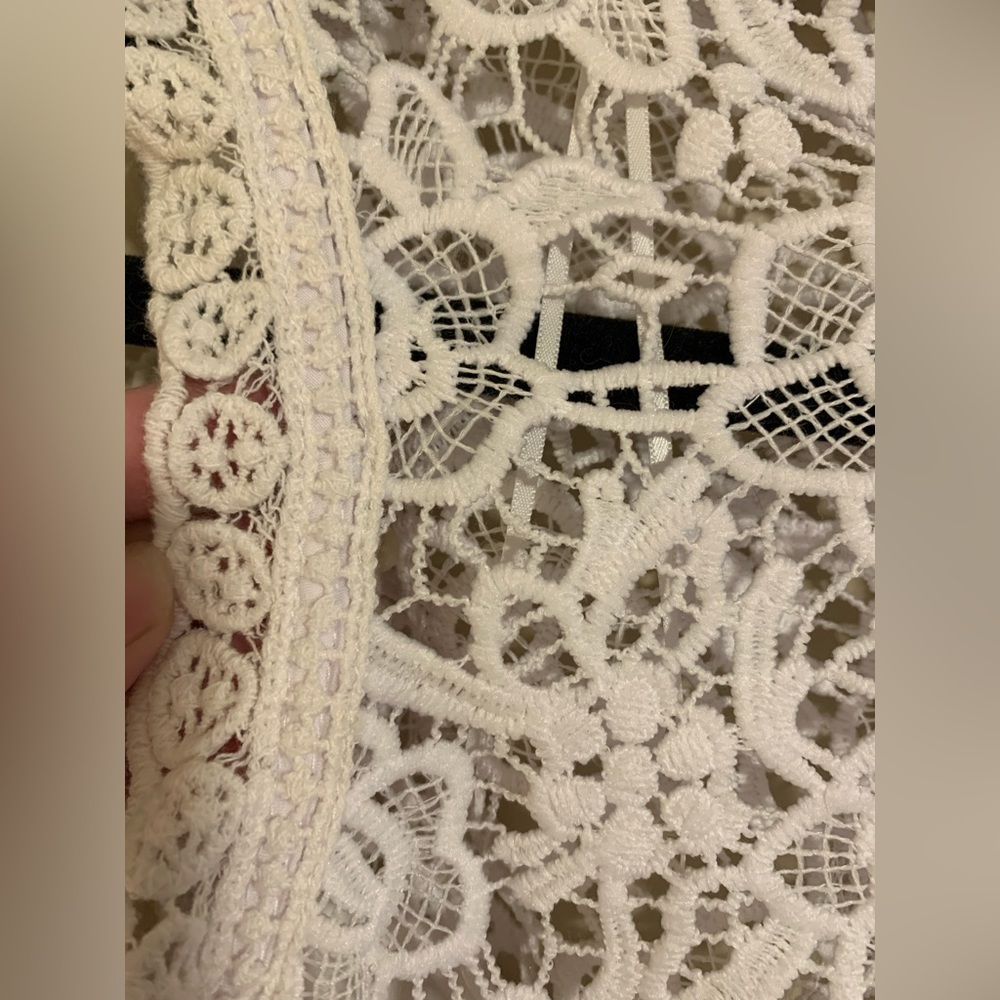 Nanette Lepore Spring Bloom White Lace Top with lining size Small new nwt - Picture 2 of 11